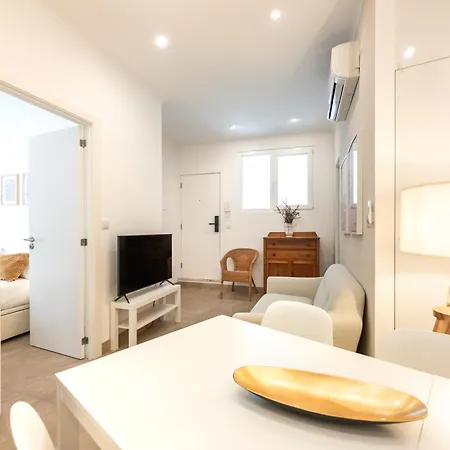 Praca Alegria Lovely リスボン