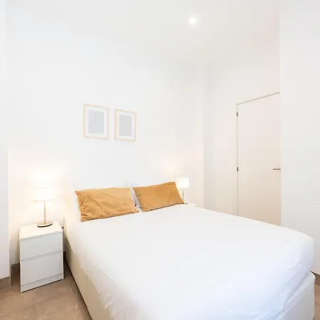 Praca Alegria Lovely リスボン