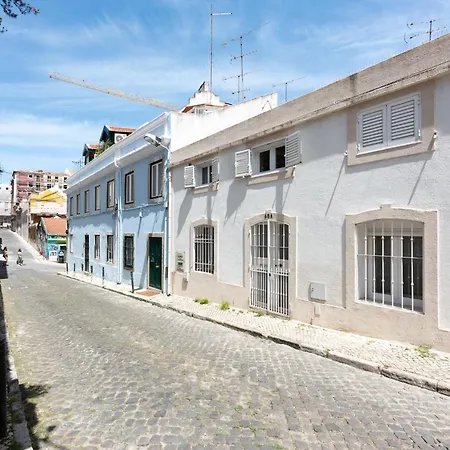 Praca Alegria Lovely * Lisbon